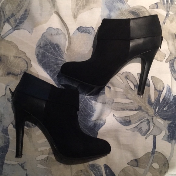 heels - Picture 1 of 6